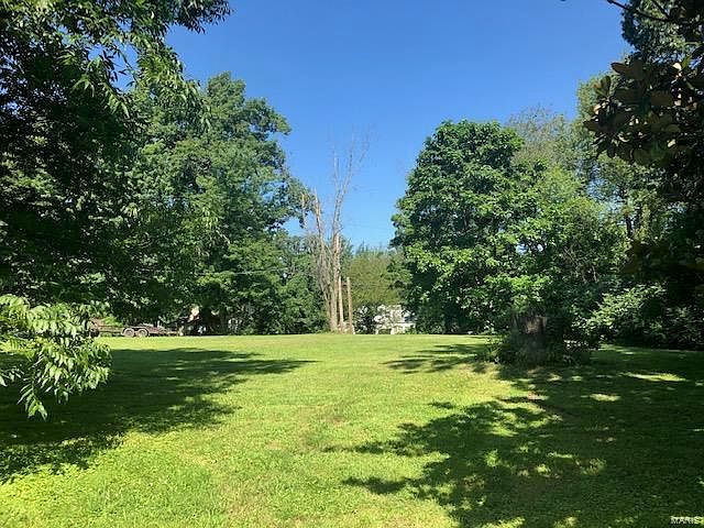 1st image of 8 Oakwood Ln #A