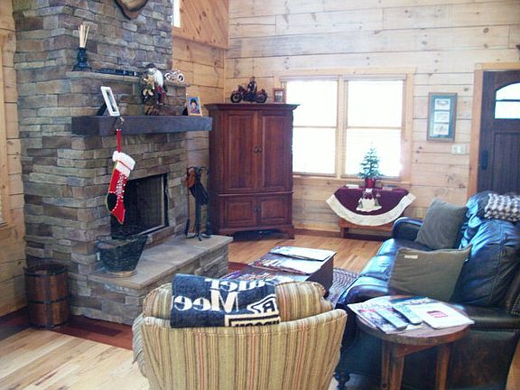 4th image of 247 Stonecrest Dr