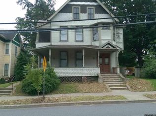 158 Washington St APT 4, Saratoga Springs, NY 12866