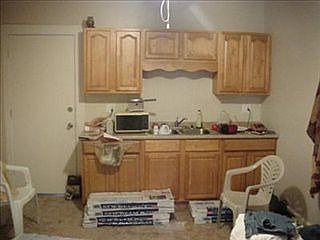 5th image of 19808 Kewanee Ave