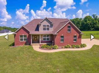 10400 Wolfinger Rd, Mount Vernon, IN 47620