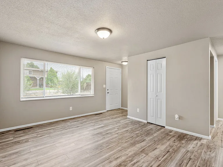 7185 Alegre Cir #2 — Photo 13