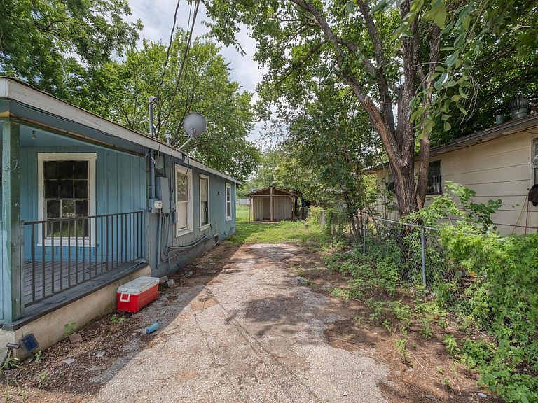 Listing photo 4