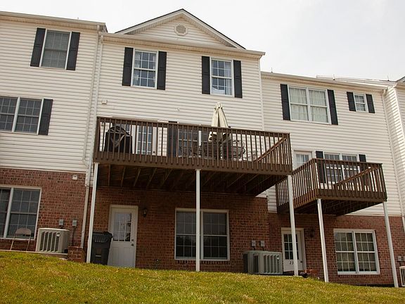 2nd image of 231 Margate Dr