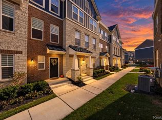 42975 Atwood Ave #41, Novi, MI 48375
