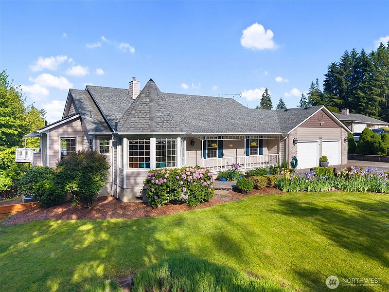 3rd image of 308 Brockway Road