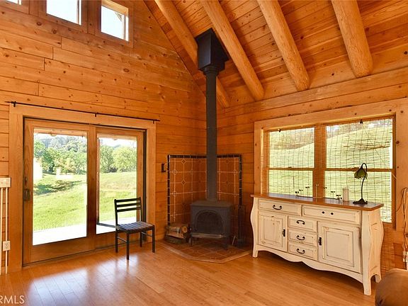 5th image of 46651 Sapaque Valley Rd