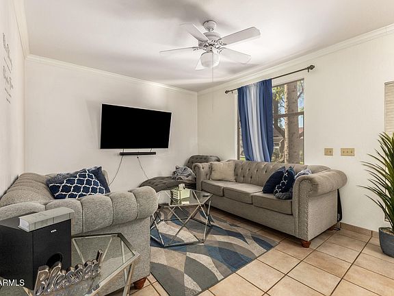 4th image of 500 N ROOSEVELT Avenue #115