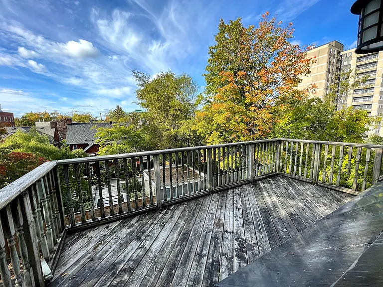 377 Stewart St #6 — Photo 13
