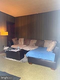 4th image of 155 Pottsville St