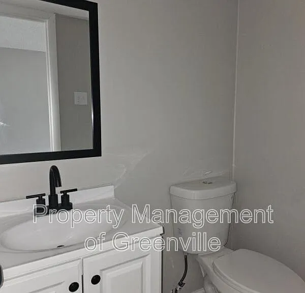 6526 White Horse Rd #10B — Photo 5