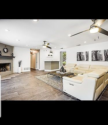 3rd image of 601 Paseo Canada St