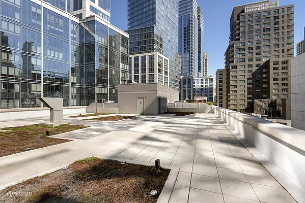 Sold by Corcoran | media 10