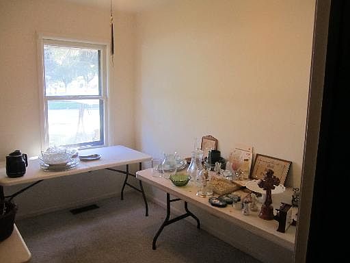 5th image of 8155 Merrimac Ave