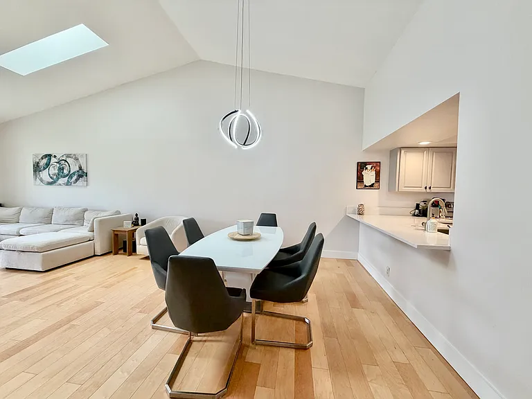 7935 La Mirada Dr — Photo 13