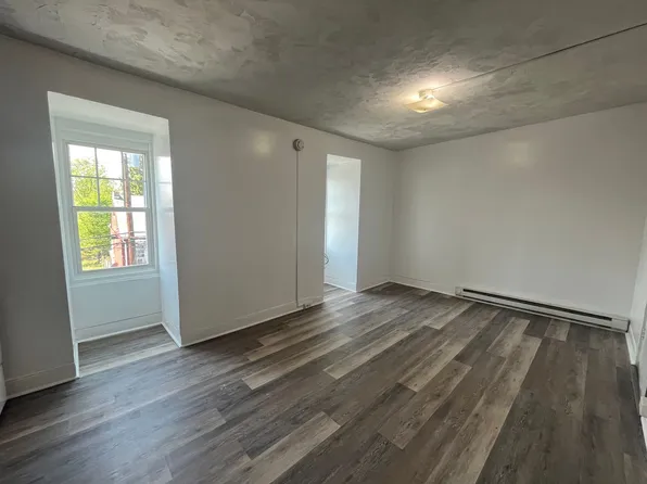641 South Queen Street, 641 S Queen St APT 4, Lancaster, PA 17603