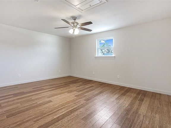 5th image of 16 Mustang Ln