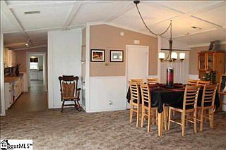 5th image of 2298 Park Rd