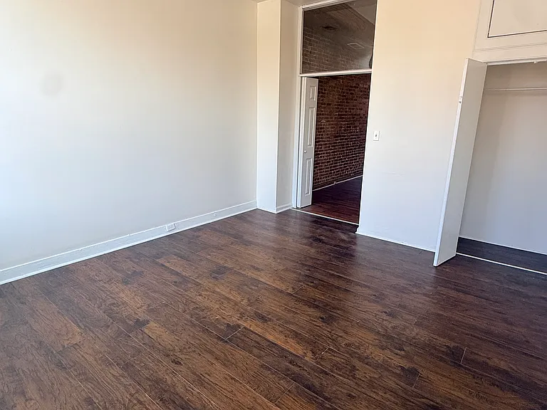 503 E 23rd St #2 — Photo 4