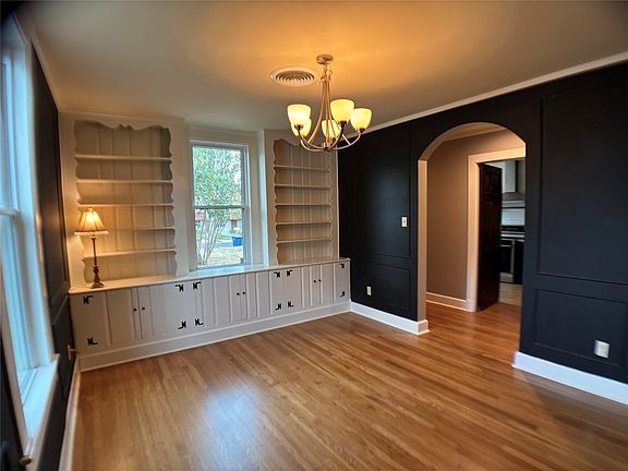 4th image of 5808 Coventry Ln #5808