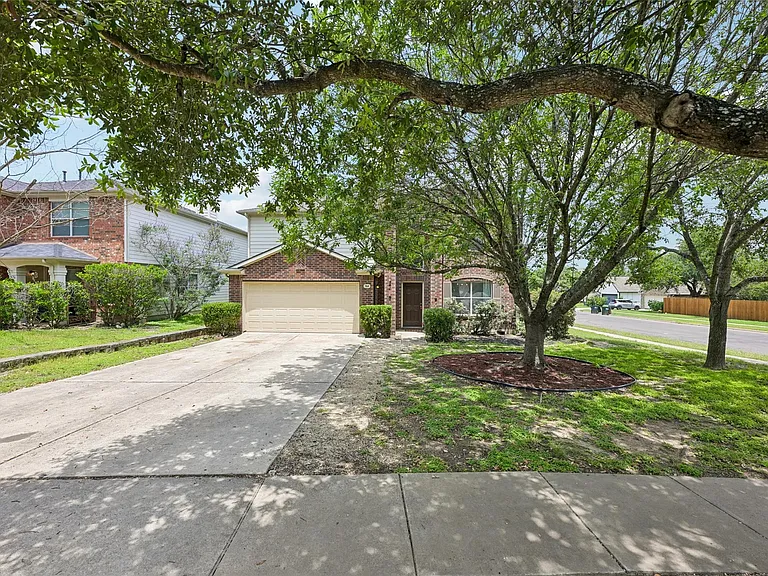 364 Hometown Pkwy — Photo 5