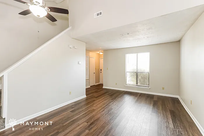 4235 Cap Chat St — Photo 5
