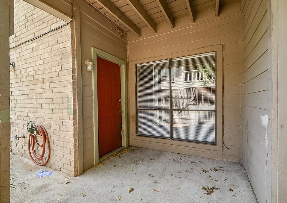 1st image of 9557 Pagewood Ln #9557