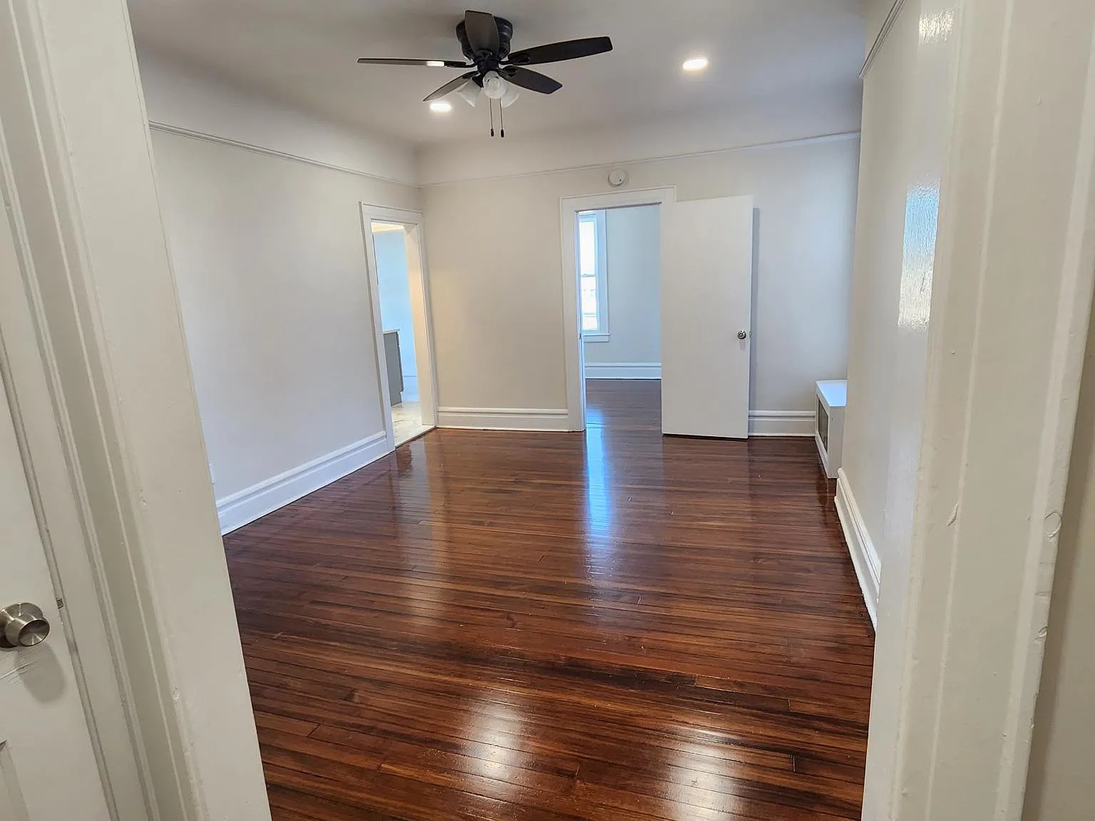 1 bed, 800 sqft, $1,795 — Photo 4