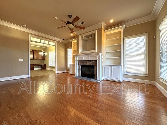 5th image of 1520 Vassar Ave