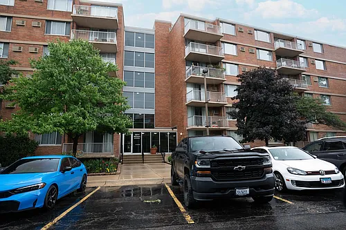 2211 S Stewart Ave #1A Photo 1