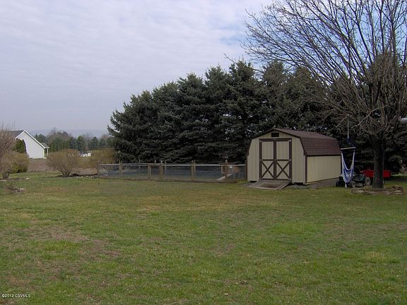 5th image of 709 West St
