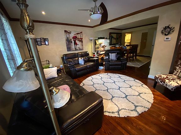 5th image of 312 Crawford Pl