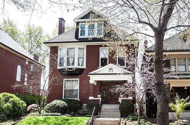 1st image of 3862 Flora Pl