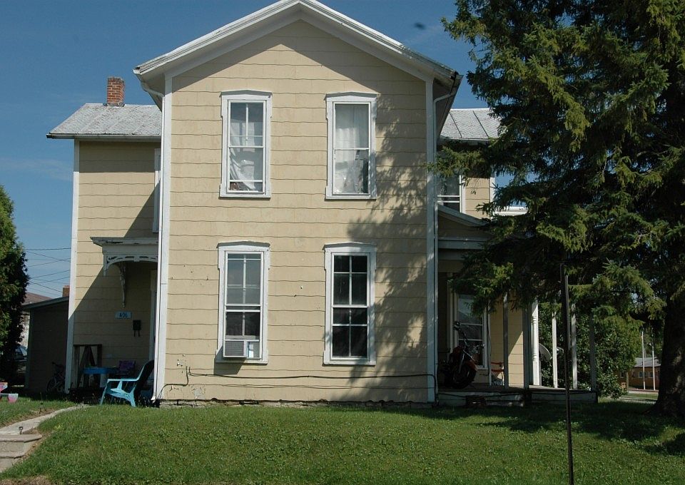 2nd image of 406 Main St