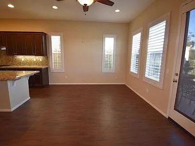 1273 Breakaway Dr — Photo 7