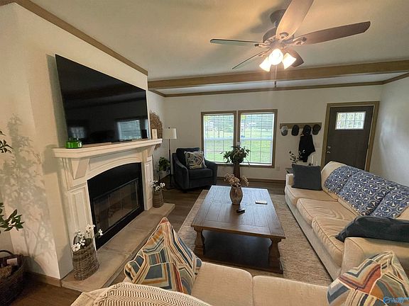 4th image of 1234 Foster Landing Rd