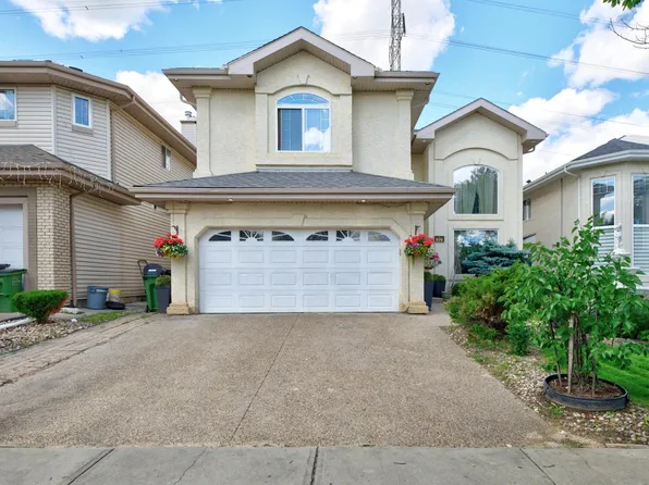 979 Hollingsworth Bnd NW, Edmonton, AB T6R 3G7