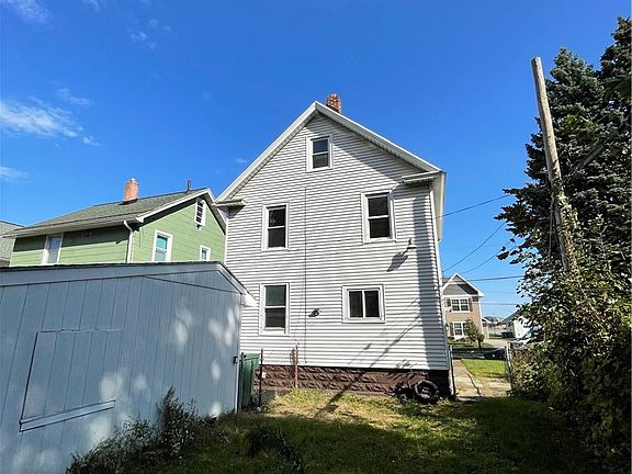 3rd image of 131 Goodwill St