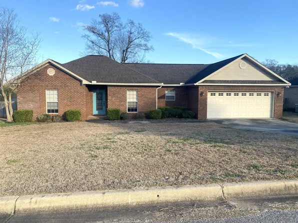 116 Cristy Ln, Enterprise, AL 36330