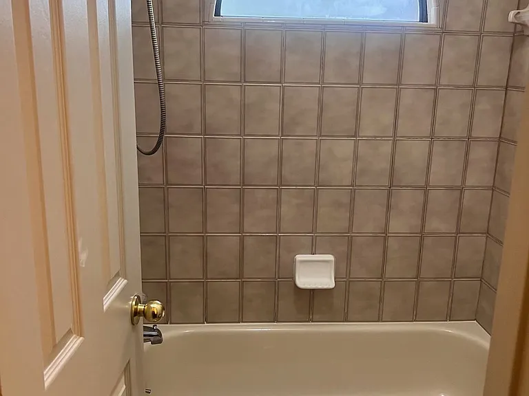 8706 Twelve Oaks Ln — Photo 25