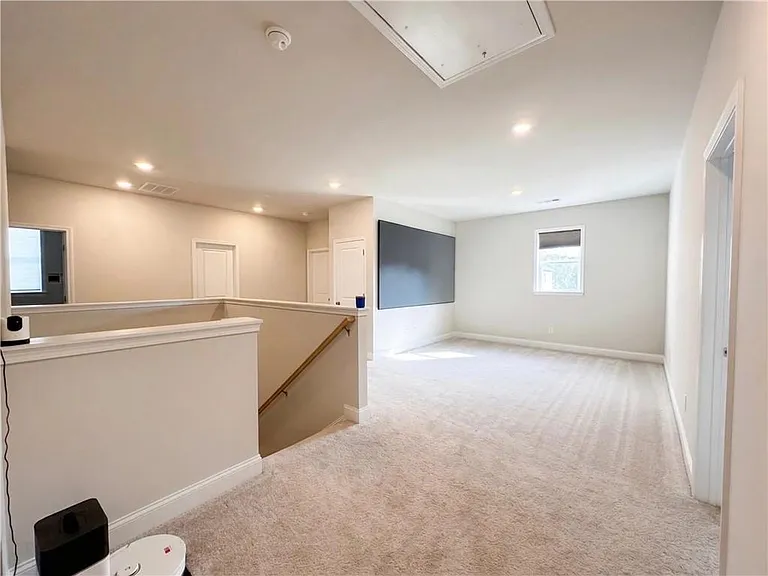830 Elderberry Ct — Photo 25