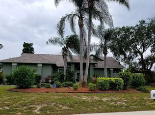 2351 Candlewick St, Deltona, FL 32738