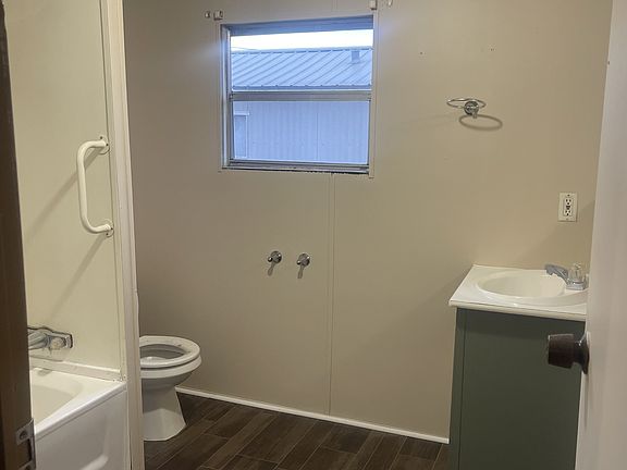 2nd image of 85 Fowler Cir