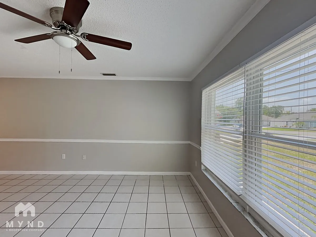 Building Photo - 13065 Pirate Ln