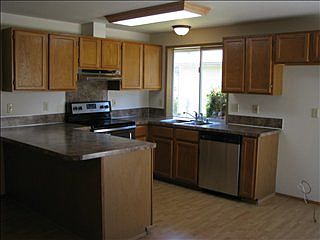3rd image of 3420 Cherry Blossom Dr NE