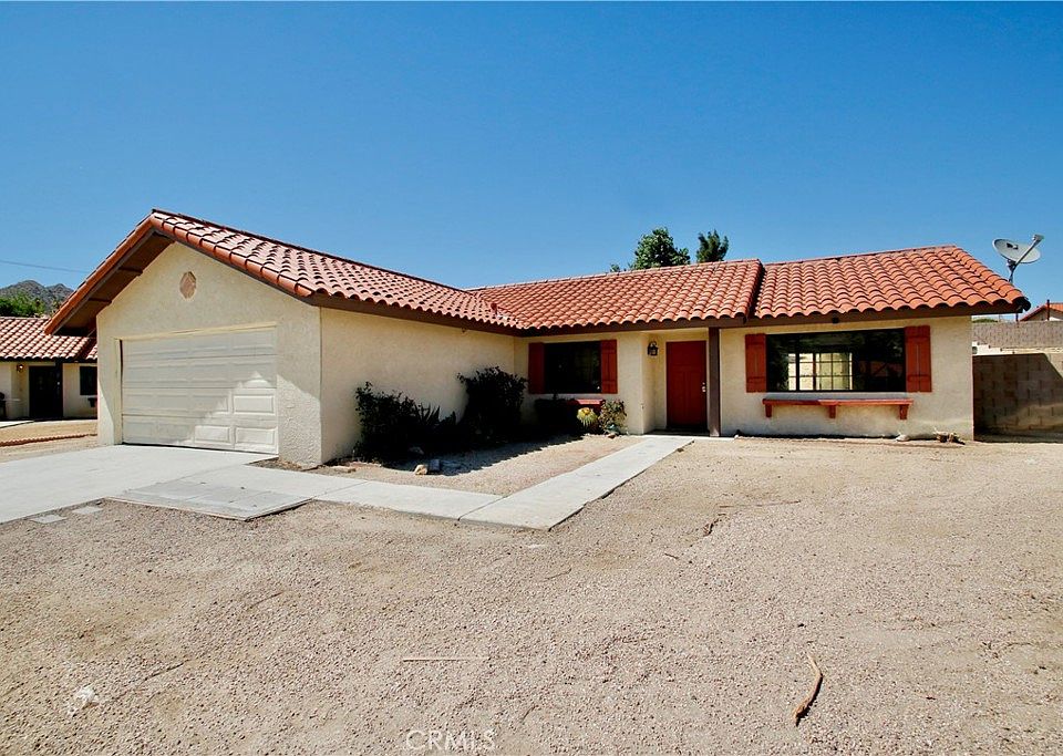 1st image of 7611 La Paz Ct