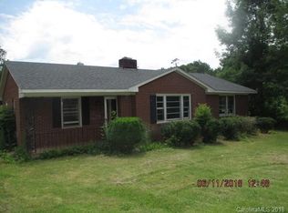 616 Loray Farm Rd, Dallas, NC 28034