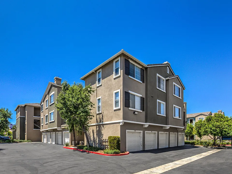 The Paseo at Town Center apartments community photo