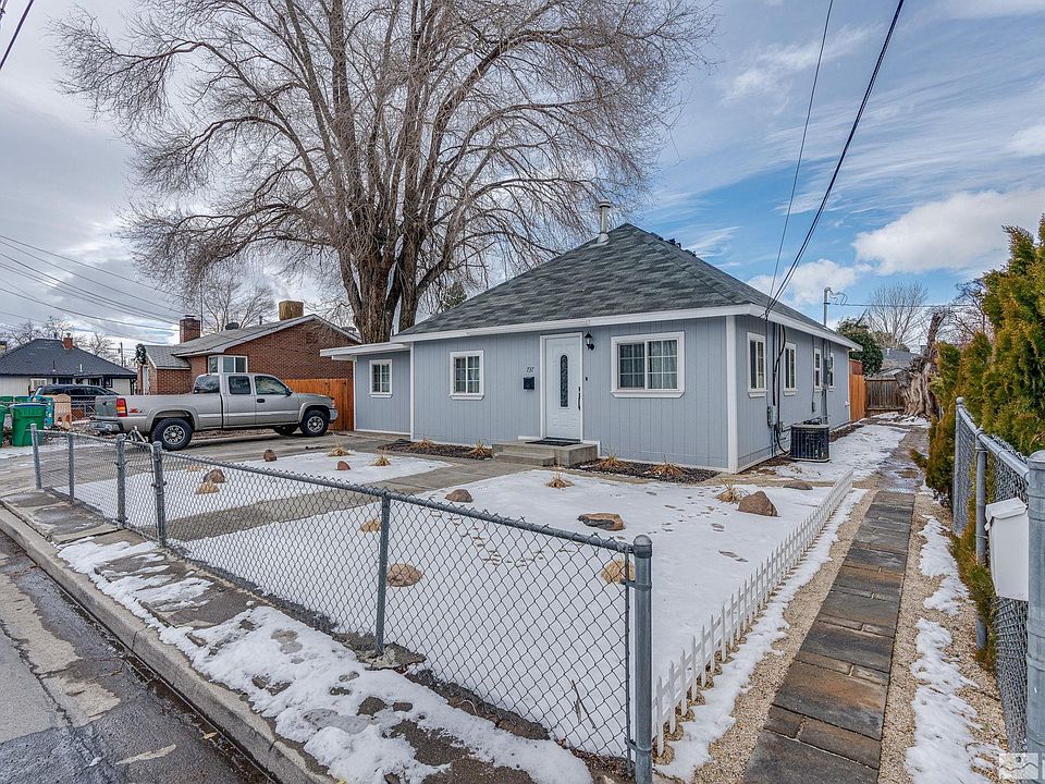 737 10th St, Sparks, NV 89431 Zillow