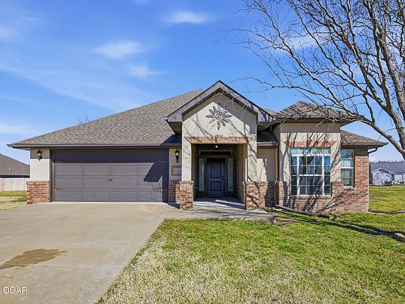 3rd image of 1513 Arthurs Ct